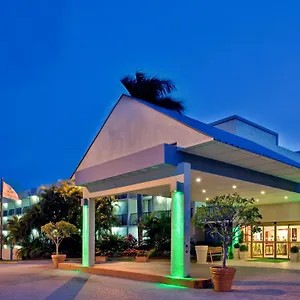 & El Tropical Casino By Ihg Resort Ponce